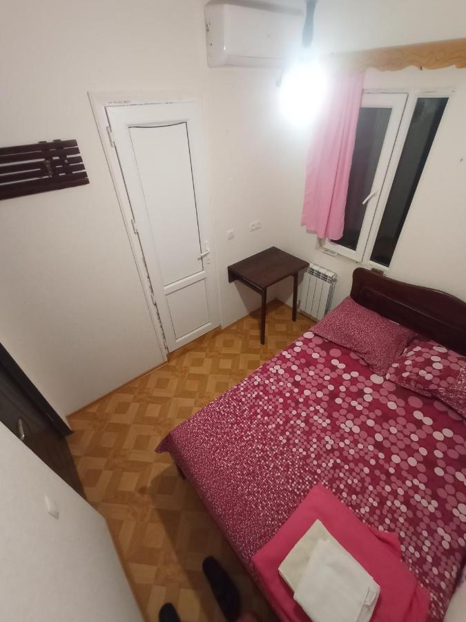 Hotel Kharabadze Кутаиси Экстерьер фото